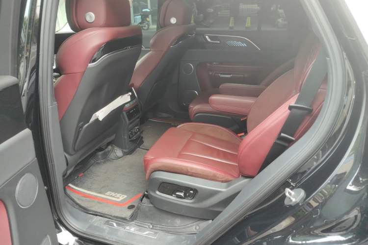Used Hongqi E-HS9 2021 460 km Range Flagship Edition Six-Seater Left Rear Seat