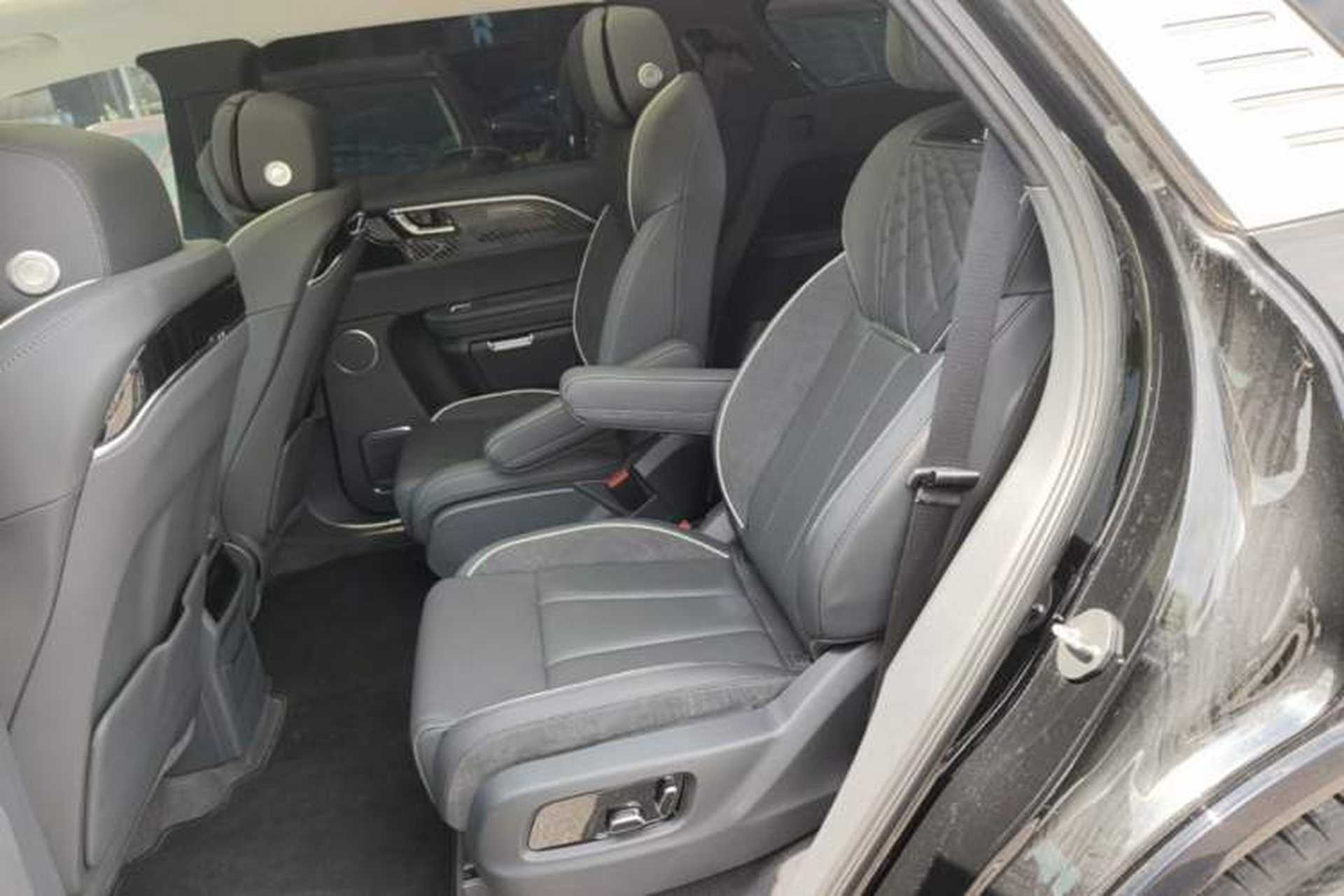 Used Hongqi E-HS9 2021 460 km Range Flagship Edition Six-Seater Left Rear Seat