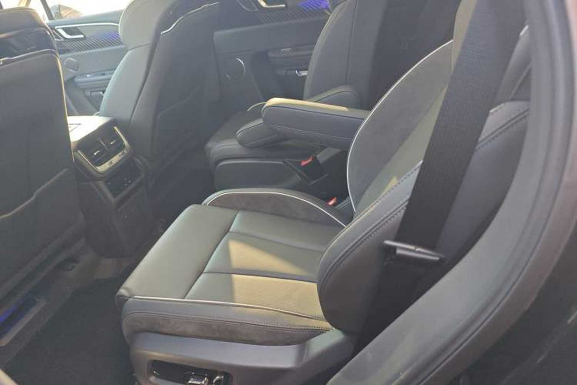 Used Hongqi E-HS9 2021 460 km Range Flagship Edition Six-Seater Left Rear Seat