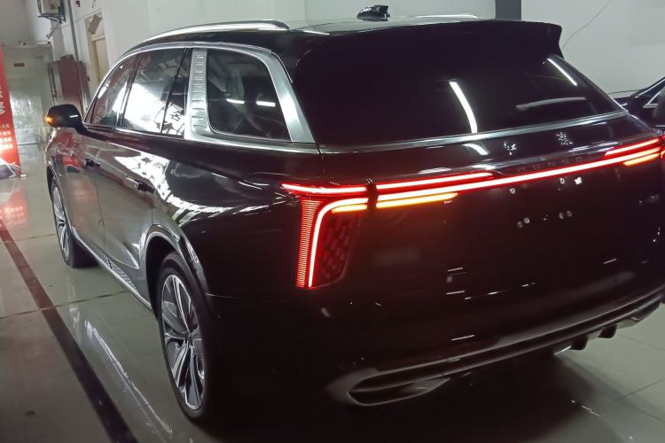 Used Hongqi E-HS9 2021 510 km Range Flagway Edition Six Seats Rear Left 45 Deg
