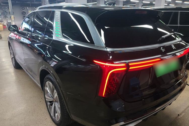 Used Hongqi E-HS9 2021 460 km Range Flagship Edition Six-Seater Rear Left 45 Deg