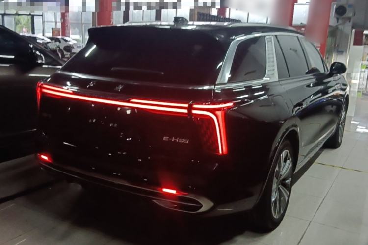 Used Hongqi E-HS9 2021 510 km Range Flagway Edition Six Seats Rear Right 45 Deg