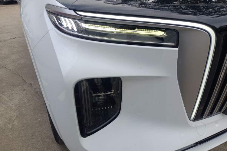 Used Hongqi E-HS9 2021 460 km Range Flagship Edition Six-Seater Right Front Headlight
