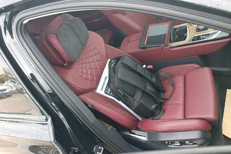 Used Hongqi E-HS9 2021 460 km Range Flagship Edition Six-Seater Right Front Seat