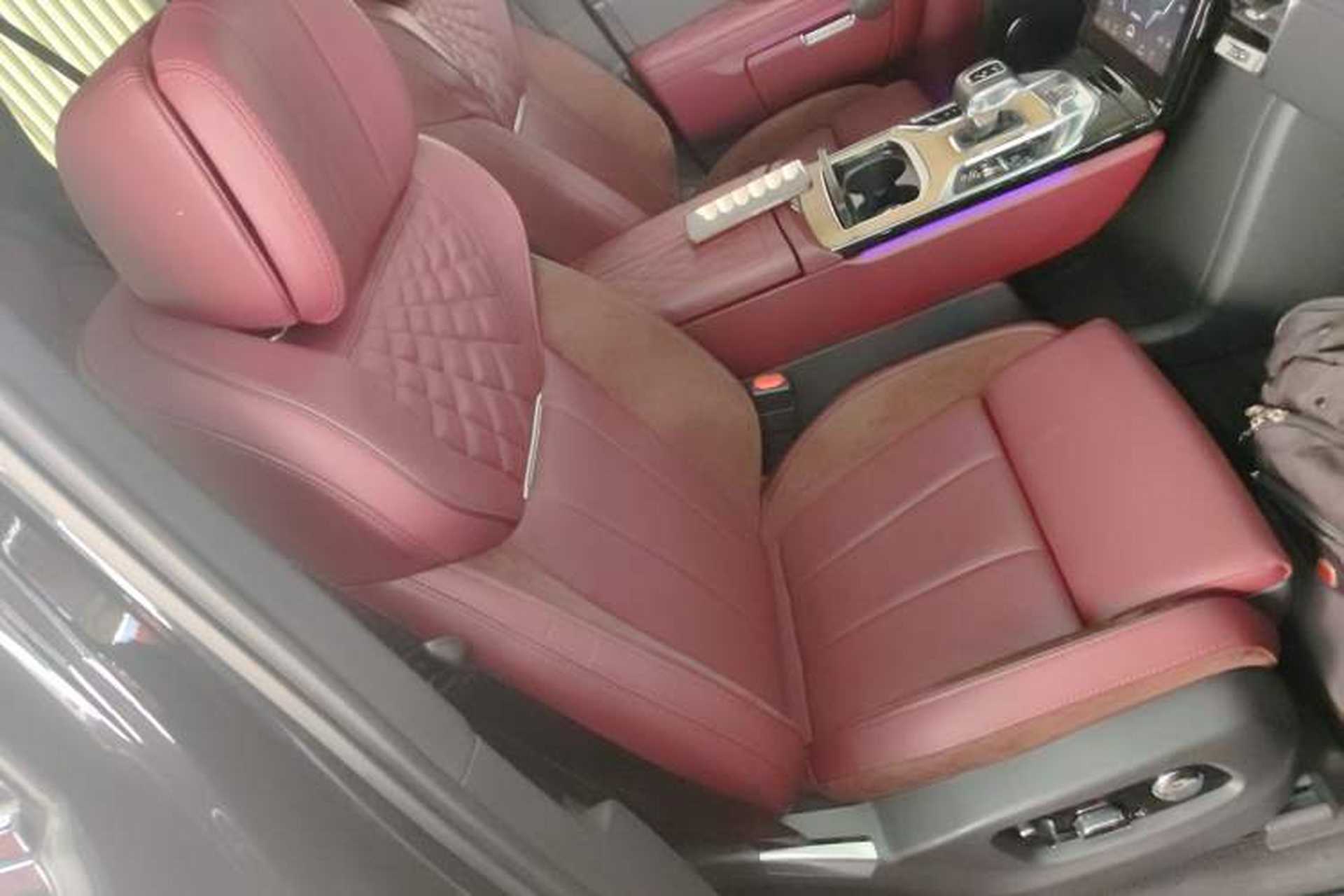 Used Hongqi E-HS9 2021 460 km Range Flagship Edition Six-Seater Right Front Seat