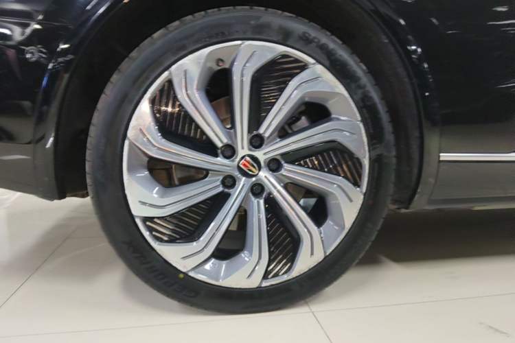Used Hongqi E-HS9 2021 510 km Flagship Edition Four Seats Right Rear Wheel Hub