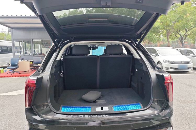Used Hongqi E-HS9 2021 460 km Range Flagship Edition Six-Seater Trunk