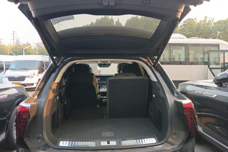 Used Hongqi E-HS9 2021 460 km Range Flagship Edition Six-Seater Trunk