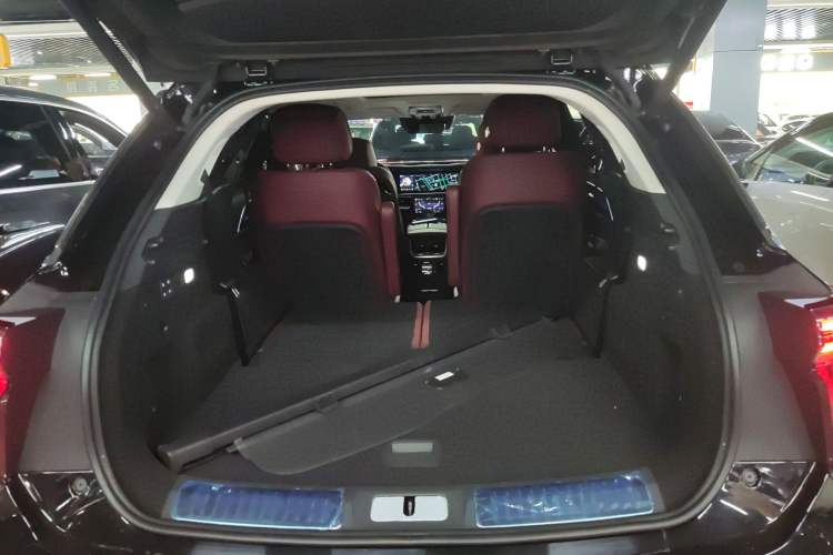 Used Hongqi E-HS9 2021 460 km Range Flagship Edition Six-Seater Trunk