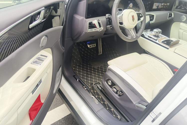 Used Hongqi E-HS9 2021 510 km Flagship Edition Four Seats Driver Seat