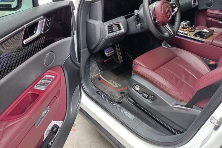 Used Hongqi E-HS9 2021 510 km Range Flagway Edition Six Seats Driver Seat
