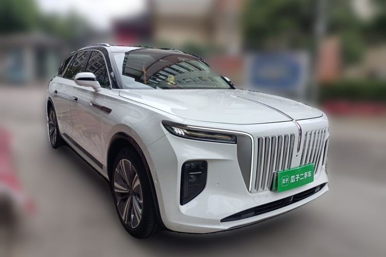 Used Hongqi E-HS9 2021 510 km Range Flagway Edition Six Seats Front Right 45 Deg