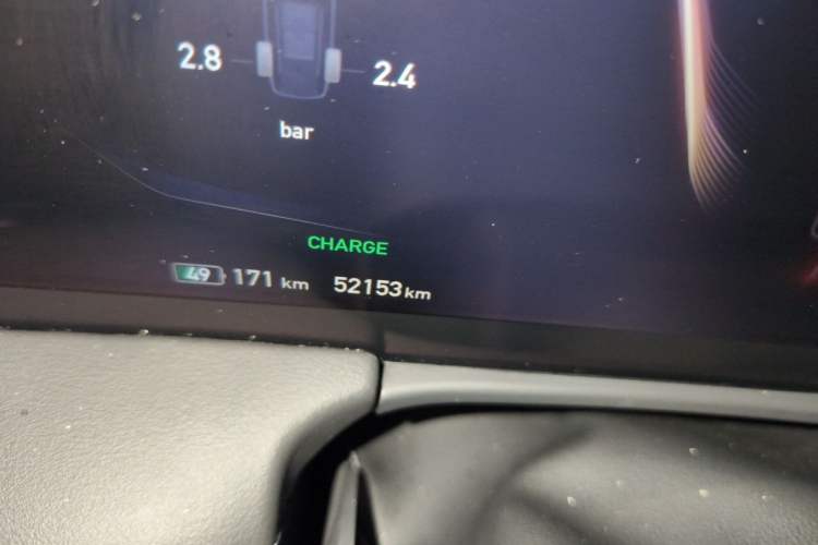 Used Hongqi E-HS9 2021 460 km Range Flagship Edition 7-Seater Odometer Close Up