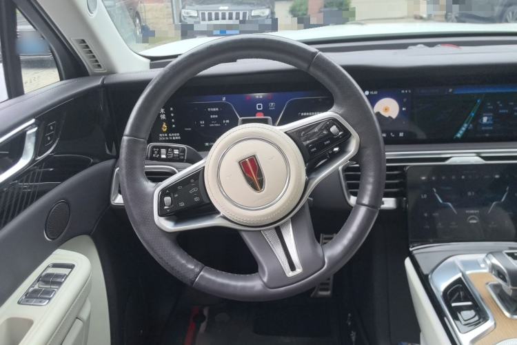 Used Hongqi E-HS9 2021 510 km Range Flagway Edition Six Seats Steering Wheel