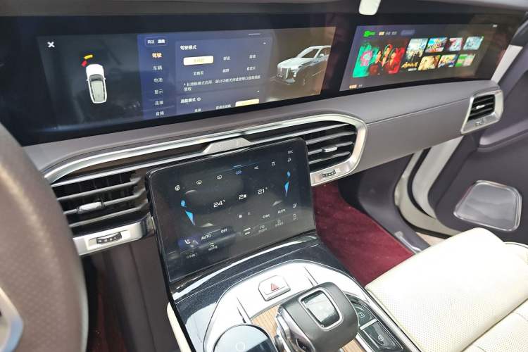 Used Hongqi E-HS9 2021 510 km Flagship Edition Four Seats Audio And AC Panel