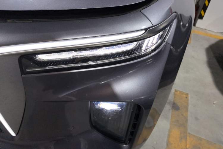 Used Hongqi E-HS9 2021 460 km Range Flagship Edition Six-Seater Left Front Headlight