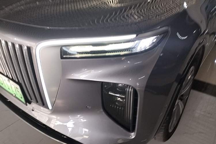 Used Hongqi E-HS9 2021 510 km Range Flagway Edition Six Seats Left Front Headlight