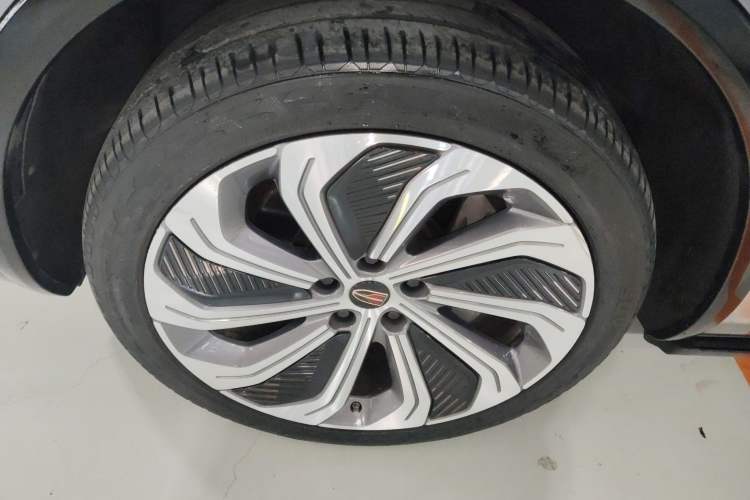 Used Hongqi E-HS9 2021 510 km Flagship Edition Four Seats Left Front Wheel Hub