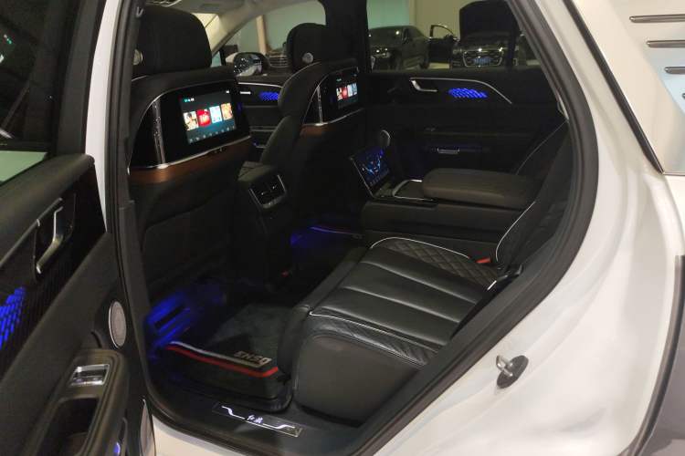Used Hongqi E-HS9 2021 510 km Flagship Edition Four Seats Left Rear Seat