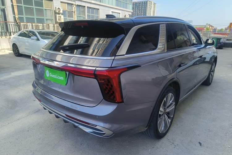 Used Hongqi E-HS9 2021 510 km Range Flagway Edition Six Seats Rear Right 45 Deg