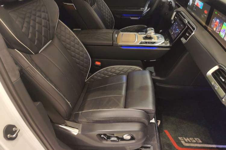 Used Hongqi E-HS9 2021 510 km Flagship Edition Four Seats Right Front Seat