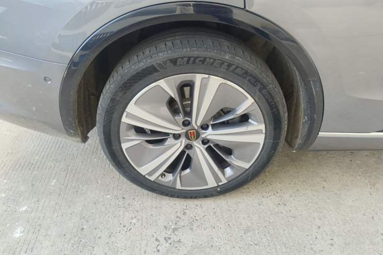 Used Hongqi E-HS9 2021 510 km Range Flagway Edition Six Seats Right Rear Wheel Hub