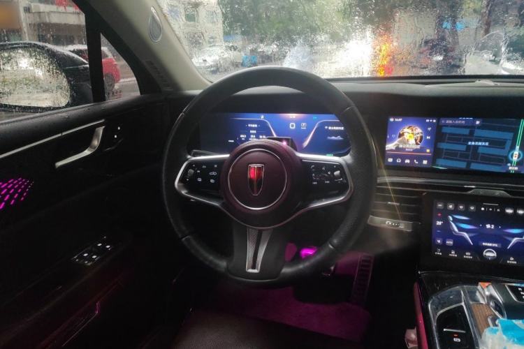 Used Hongqi E-HS9 2021 510 km Range Flagway Edition Six Seats Steering Wheel