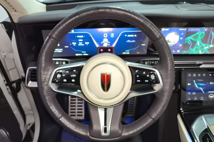 Used Hongqi E-HS9 2021 510 km Flagship Edition Four Seats Steering Wheel