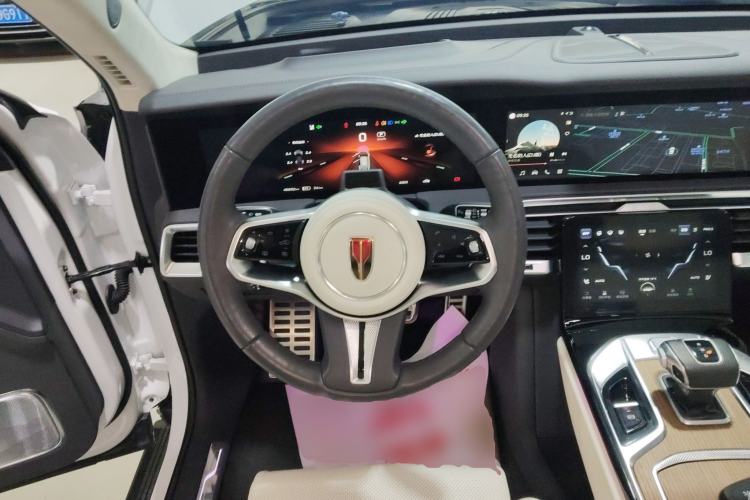 Used Hongqi E-HS9 2021 510 km Flagship Edition Four Seats Steering Wheel