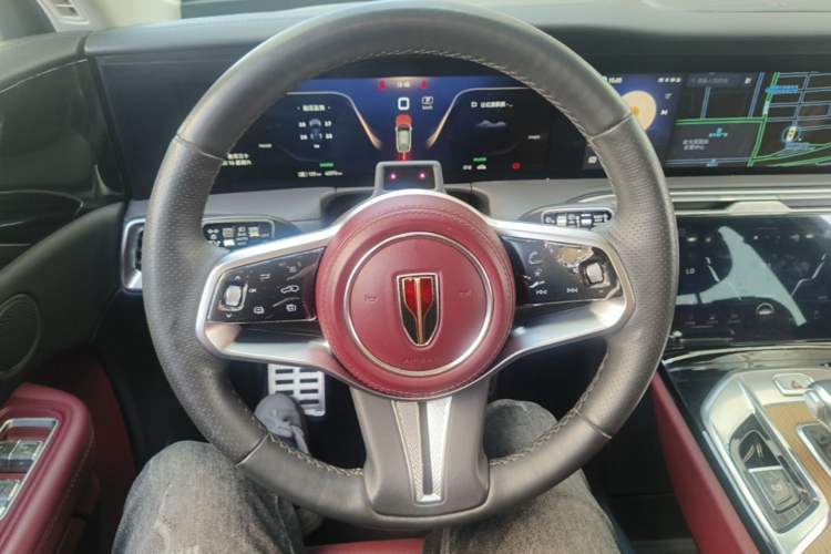Used Hongqi E-HS9 2021 510 km Range Flagway Edition Six Seats Steering Wheel