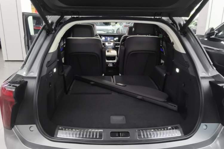 Used Hongqi E-HS9 2021 460 km Range Flagship Edition Six-Seater Trunk