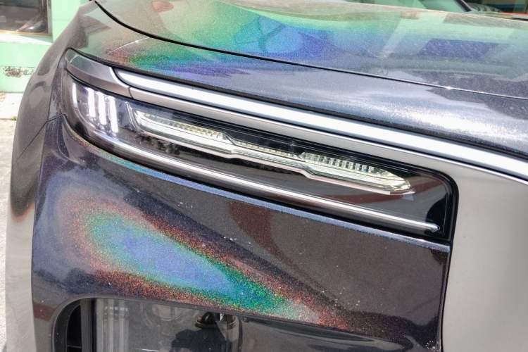Used Hongqi E-HS9 2021 460 km Range Flagship Edition Six-Seater Right Front Headlight