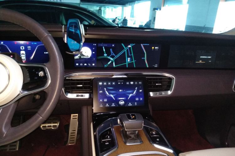 Used Hongqi E-HS9 2021 510 km Flagship Edition Four Seats Audio And AC Panel
