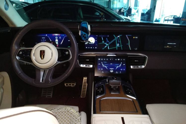 Used Hongqi E-HS9 2021 510 km Flagship Edition Four Seats Interior 2