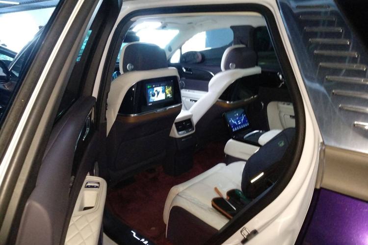 Used Hongqi E-HS9 2021 510 km Flagship Edition Four Seats Interior 4