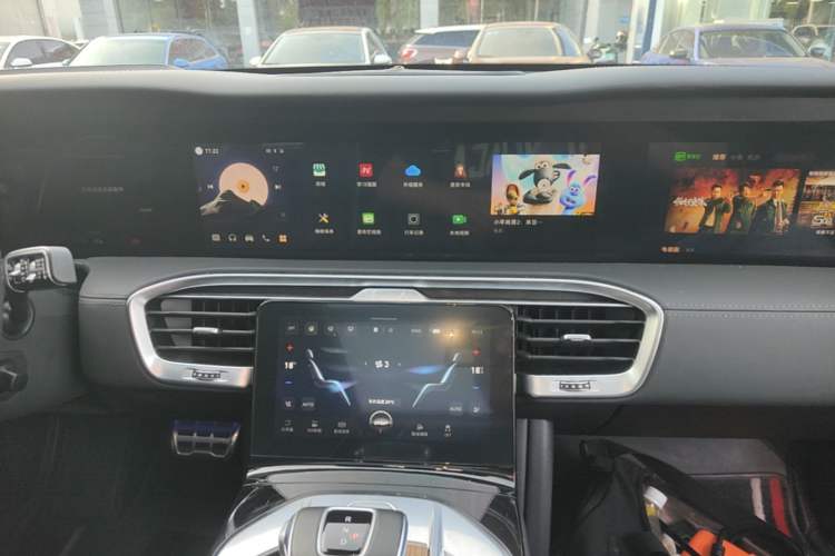 Used Hongqi E-HS9 2021 510 km Flagship Edition Four Seats Audio And AC Panel