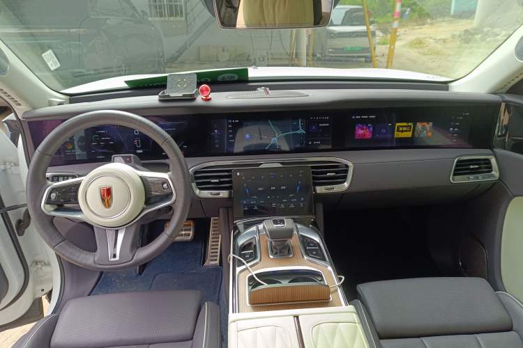 Used Hongqi E-HS9 2021 510 km Range Flagway Edition Six Seats Center Console