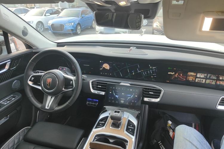 Used Hongqi E-HS9 2021 510 km Flagship Edition Four Seats Center Console