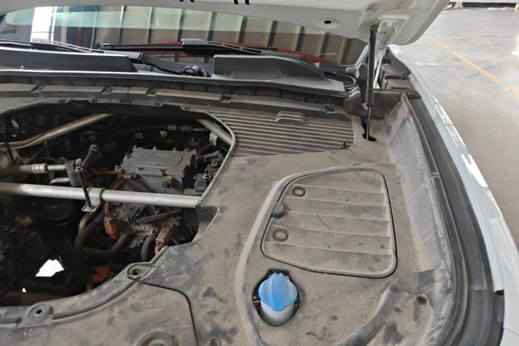 Used Hongqi E-HS9 2021 510 km Flagship Edition Four Seats Engine Bay Left