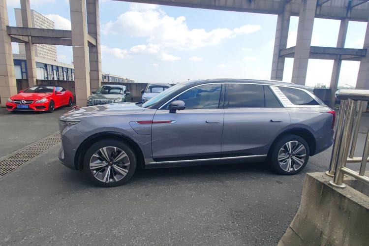 Used Hongqi E-HS9 2021 510 km Range Flagway Edition Six Seats Exterior 2