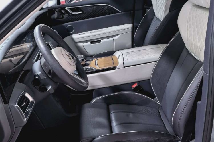 Used Hongqi E-HS9 2021 460 km Range Flagship Edition Six-Seater Exterior 5