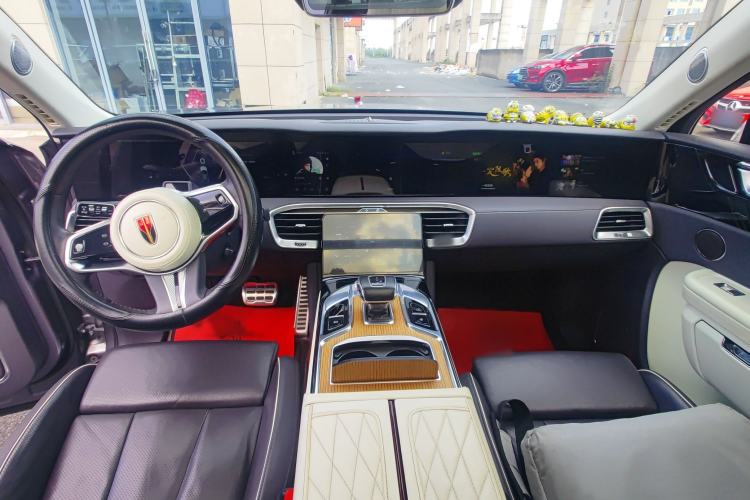 Used Hongqi E-HS9 2021 510 km Range Flagway Edition Six Seats Interior 1