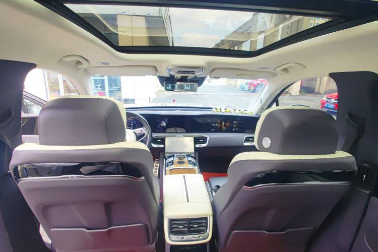 Used Hongqi E-HS9 2021 510 km Range Flagway Edition Six Seats Interior 8