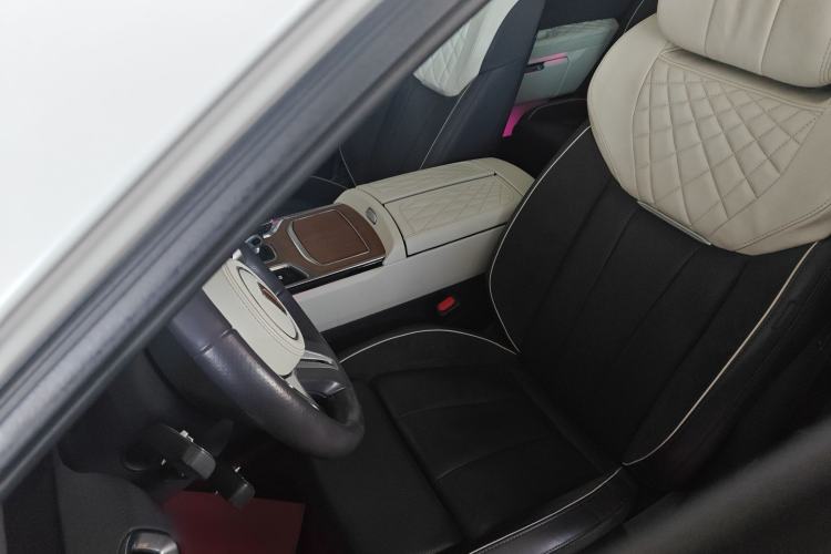 Used Hongqi E-HS9 2021 460 km Range Flagship Edition Six-Seater Left Front Seat