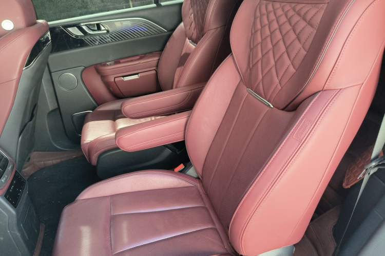 Used Hongqi E-HS9 2021 510 km Range Flagway Edition Six Seats Left Rear Seat