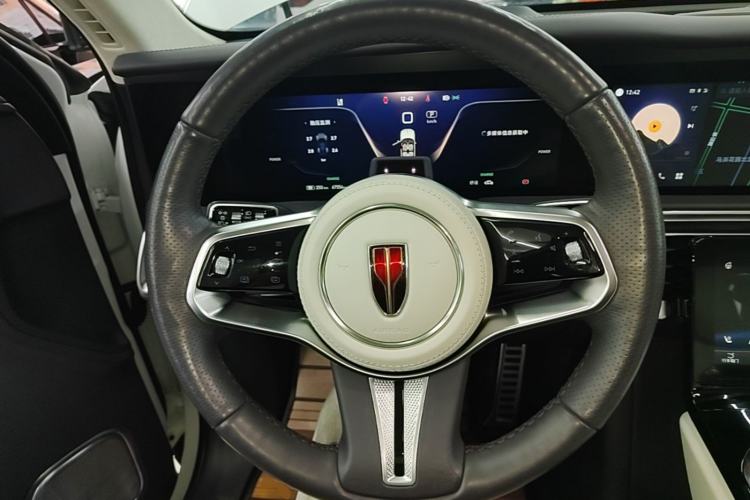 Used Hongqi E-HS9 2021 510 km Flagship Edition Four Seats Steering Wheel