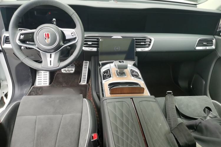 Used Hongqi E-HS9 2021 460 km Range Flagship Edition 7-Seater Center Console