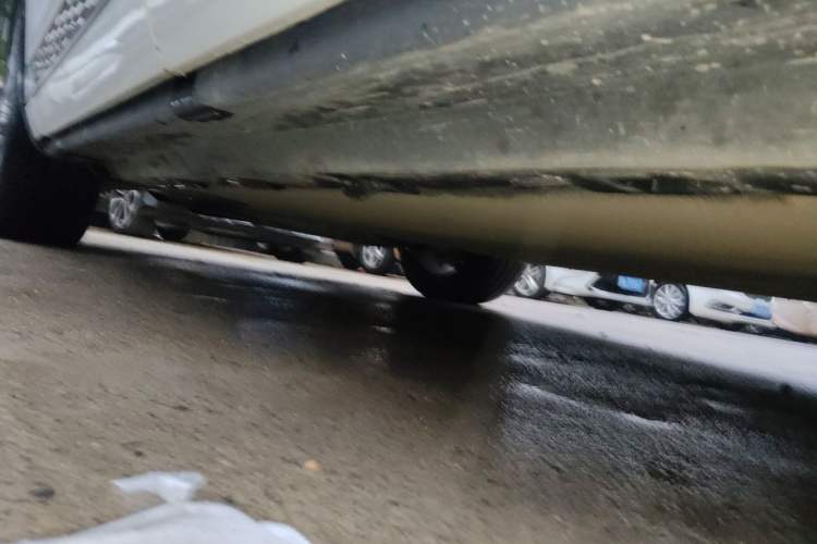 Used Hongqi E-HS9 2021 460 km Range Flagship Edition Six-Seater Chassis Rear Left
