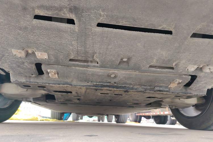 Used Hongqi E-HS9 2021 460 km Range Flagship Edition Six-Seater Chassis Rear