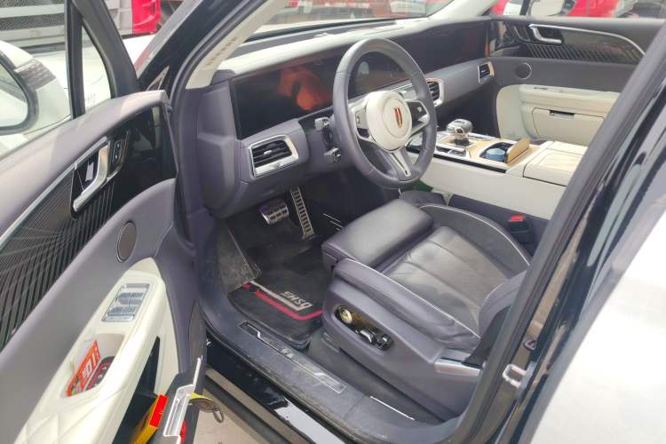 Used Hongqi E-HS9 2021 460 km Range Flagship Edition Six-Seater Driver Seat